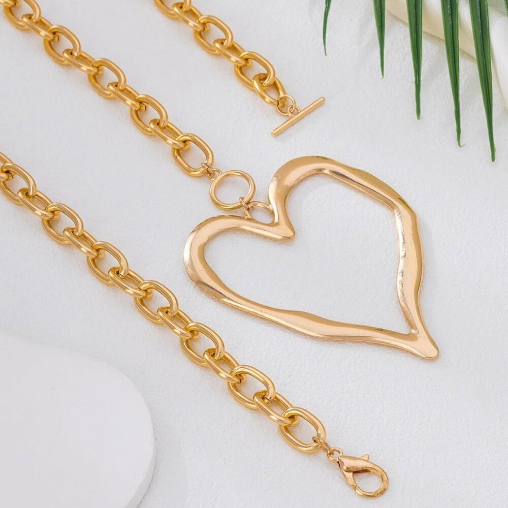 Women Gold Heart Y2k Big Heart Pendant Choker Jewelry Necklace Lobster - Picture 7 of 7